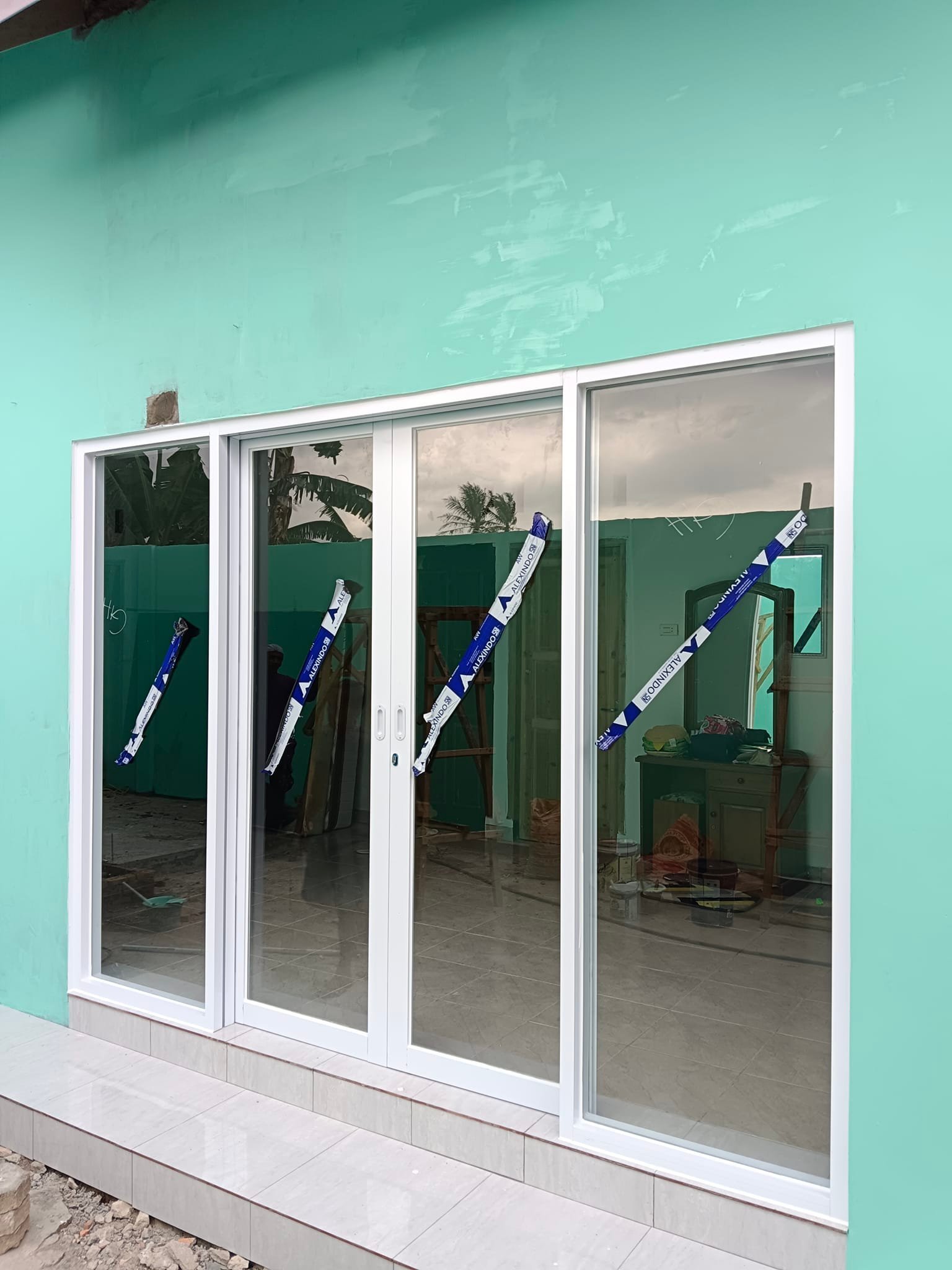 Background Featured HK Aluminium