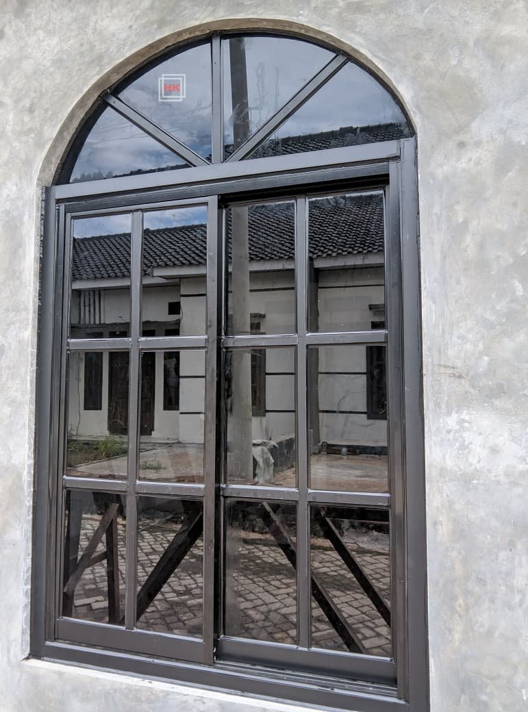 Jendela Sliding + Kaca Lengkung