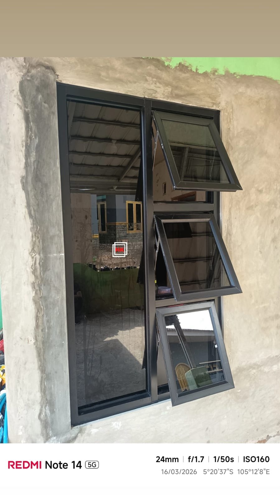 Jendela + Kaca Mati